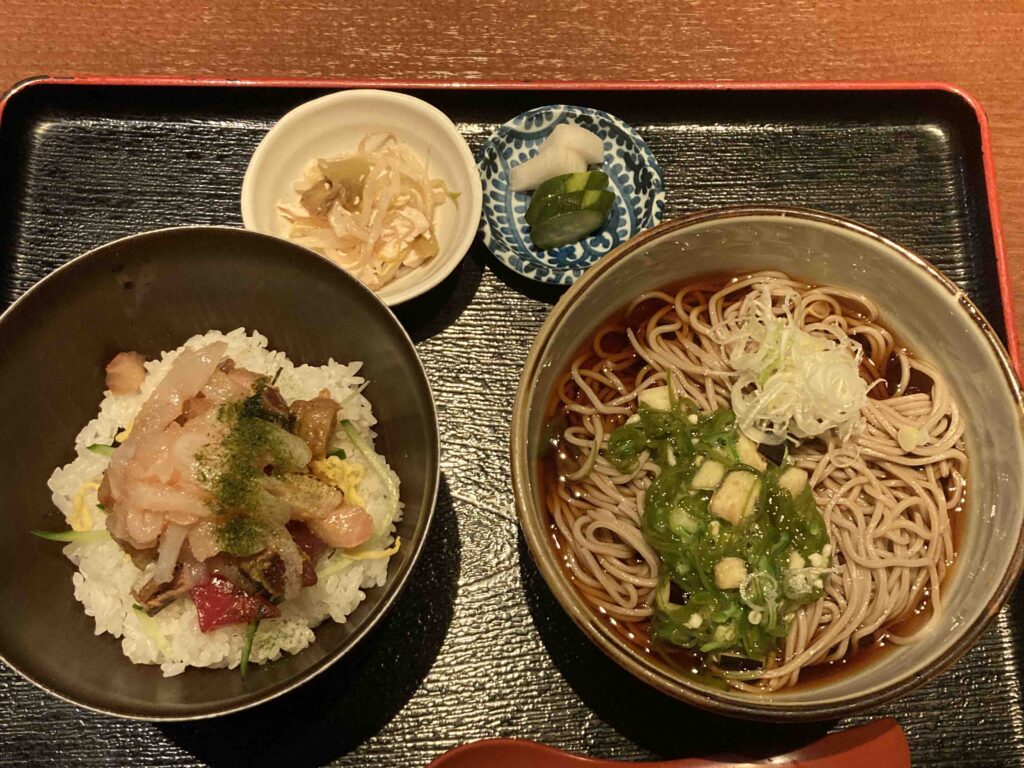 今週の丼セット