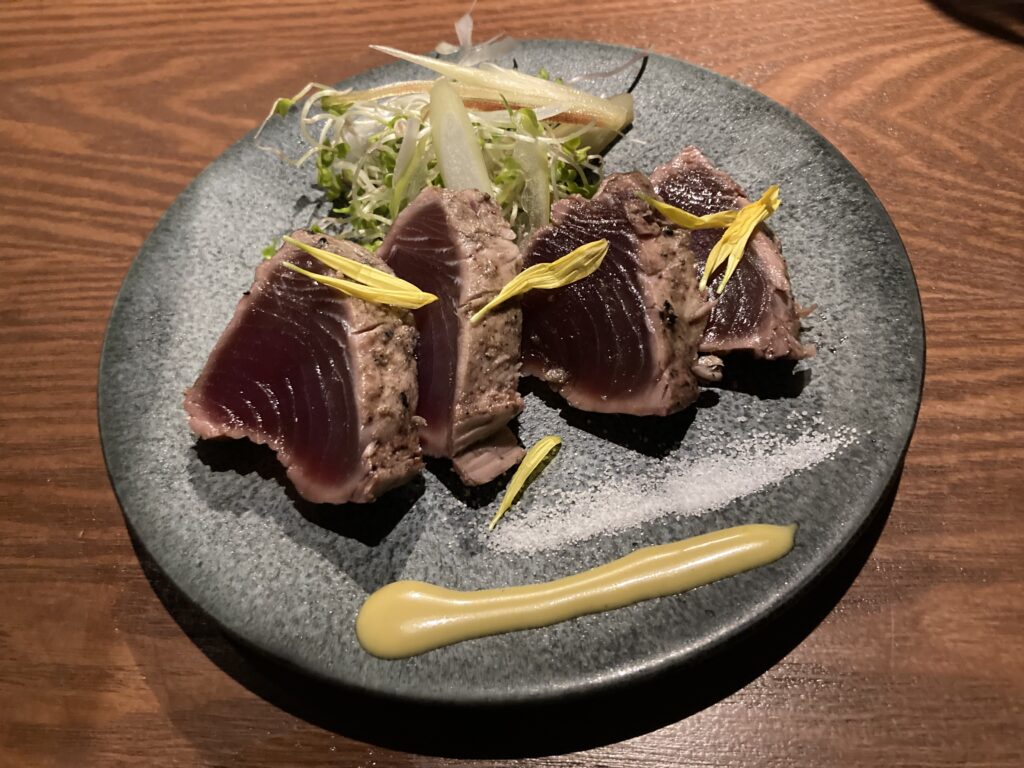 ととけむり名物～カツオの藁焼き～