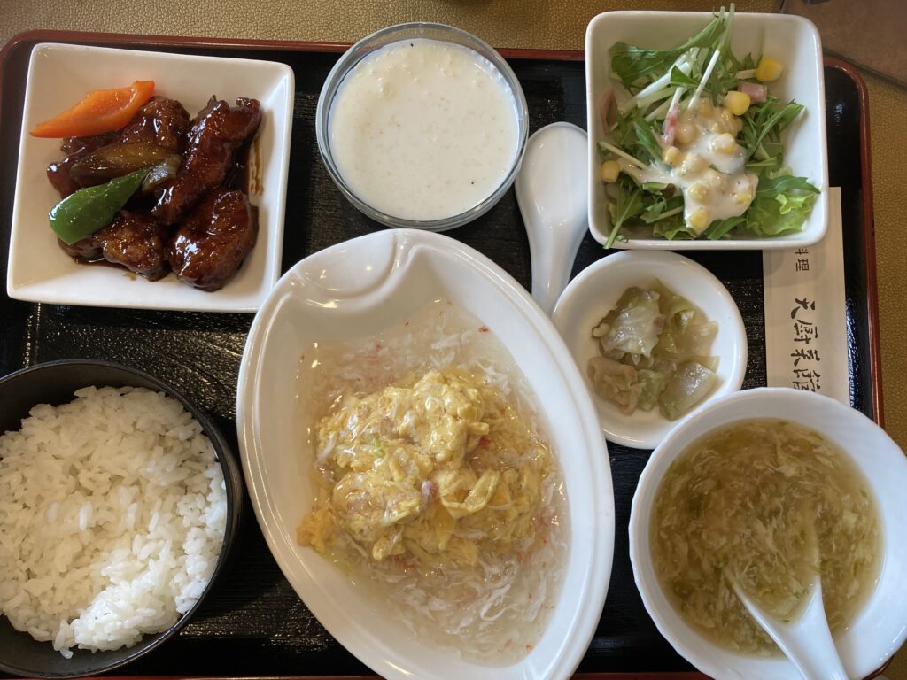 2種料理の豪華セット　￥1,500(税込）